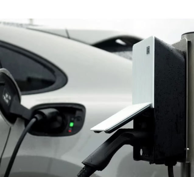 Teltonika Teltocharge EVC101 Slate Grey 7.4kw Charger With Type 2 Cable (5m) (2)