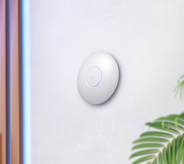 U7-Lite – Ubiquiti UniFi U7 Lite WiFi 7 Access Point (No PoE Injector) (3)